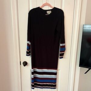 Chic Long Sleeve Striped Dress in Black and Blue